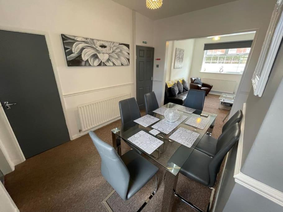Lovely Seaside House In Cleethorpes - Sleeps 6 المظهر الخارجي الصورة